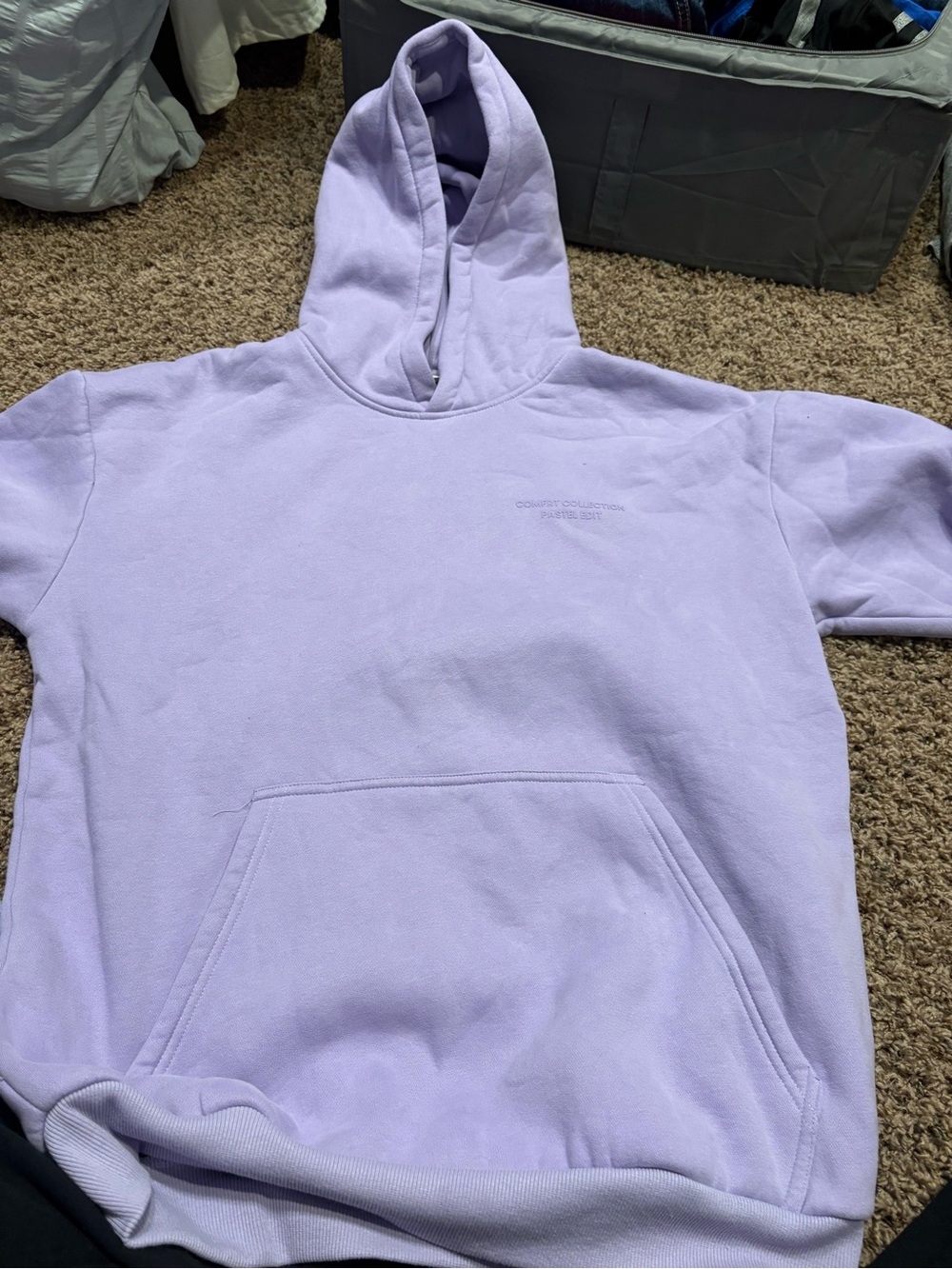 Comfort set! Lavender. NEVER WORN